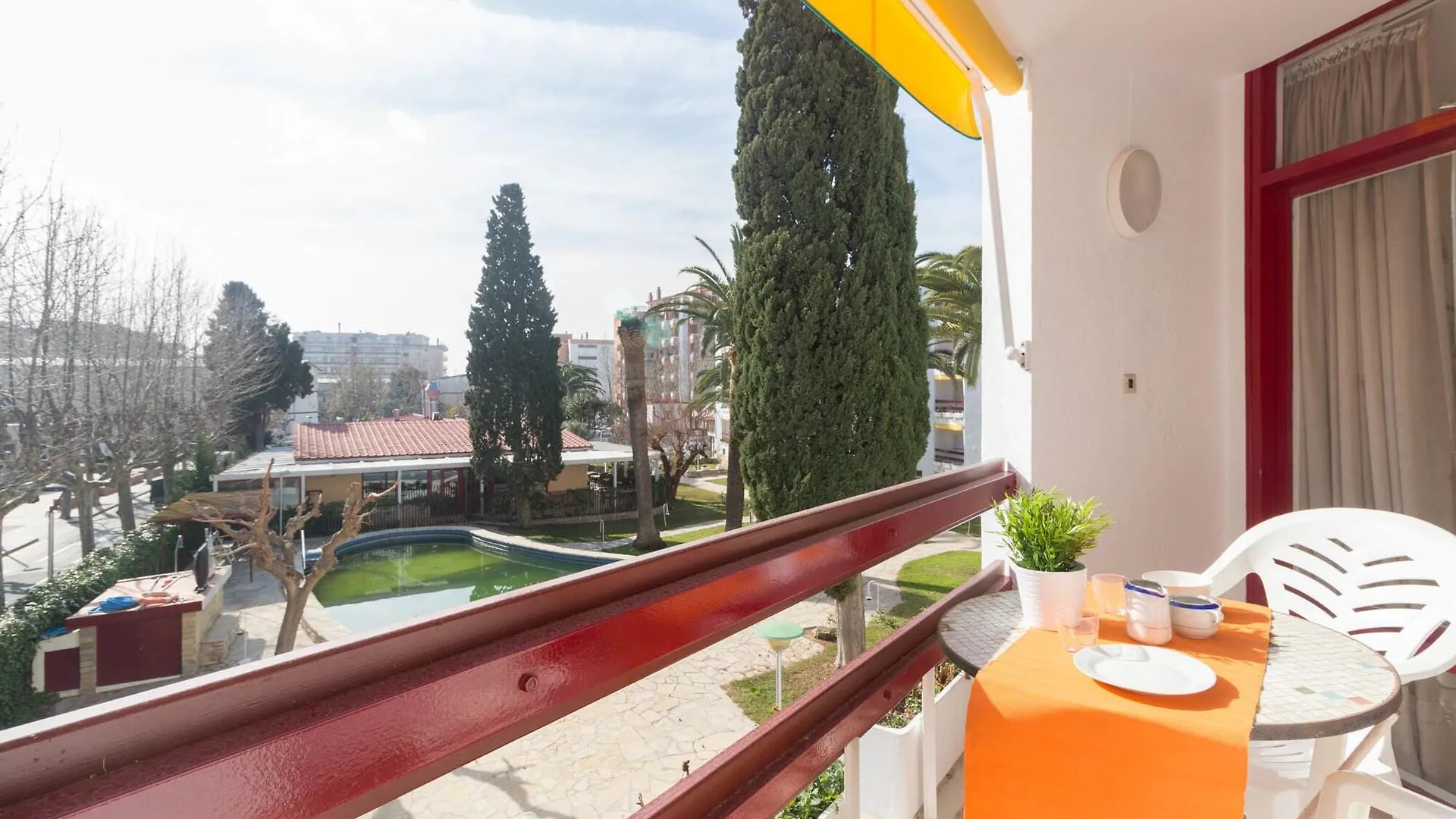 Apartamentos Corcega Palmyra سالو 0*,