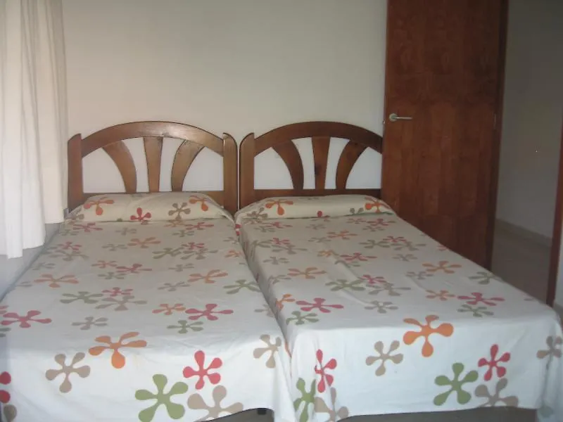 Apartamentos Corcega Palmyra سالو